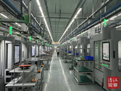 通信设备 连接世界的数字桥梁