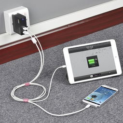 双USB接口充电器与数据线 平板电脑与数码设备的充电解决方案